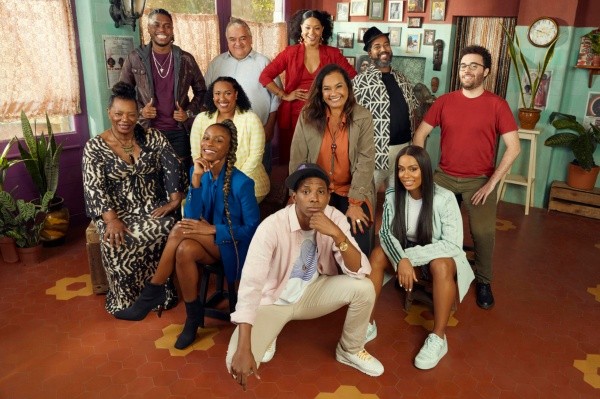 Barba, cabello y bigote. Foto: (Netflix)