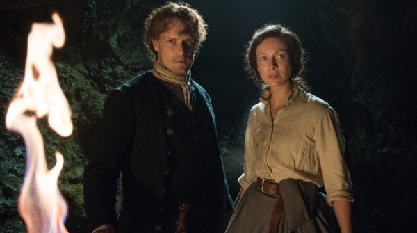 Sam Heughan y Caitriona Balfe en Outlander. Foto: (IMDB)