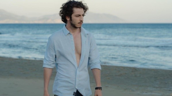 Boran Kuzum en Condena de Amor. Foto: (IMDB)