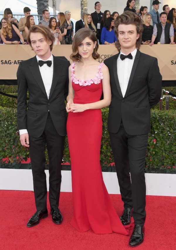 Joe Keery, Natalia Dyer y Charlie Heaton (Getty).