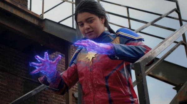 Iman Vellani en Ms. Marvel. Foto: (IMDB)