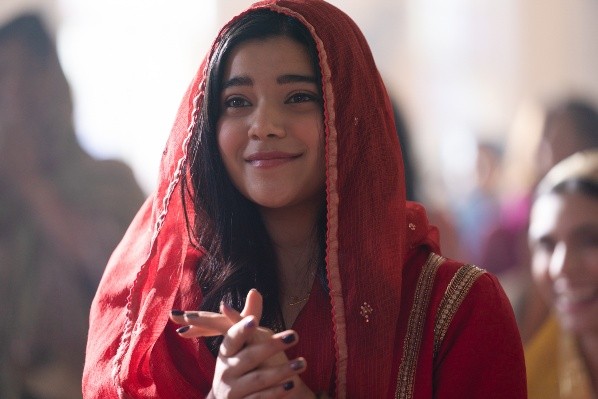 Iman Vellani es Kamala Khan en Ms. Marvel (Disney+).