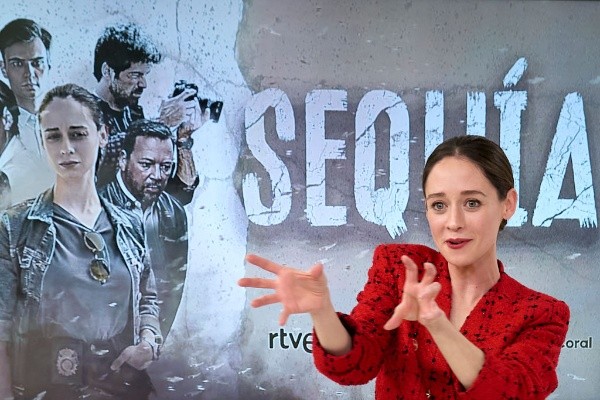 elenarivera-premiere-estreno