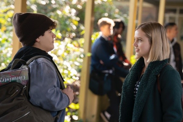 Honor Society, protagonizada por Angourie Rice y Gaten Matarazzo (Paramount+).