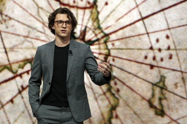 Tom Holland en la promoción de Uncharted. Foto: (Getty)