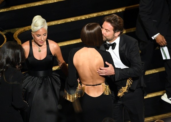 Lady Gaga, Irina Shayk y Bradley Cooper en los Premios Óscar (Getty).