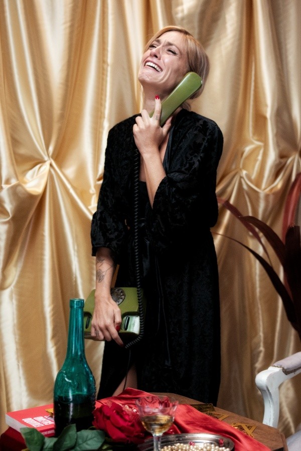 Rochi Igarzábal presenta Caja de Cartón, el último adelanto de su segundo álbum (Lipy).