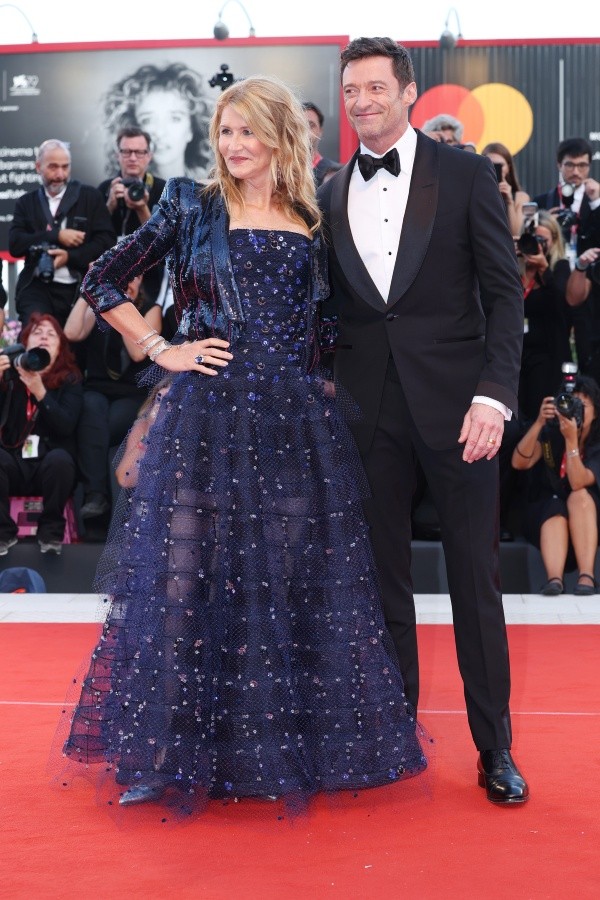 Laura Dern y Hugh Jackman en el Festival de Venecia (Getty).