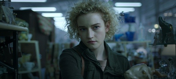 ozark julia garner