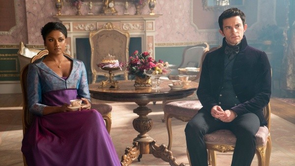 Jonathan Bailey en Bridgerton (Netflix).