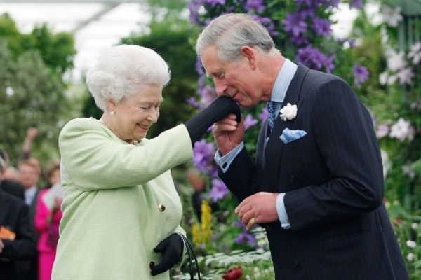 Isabel II y Carlos III. Foto: (Getty)