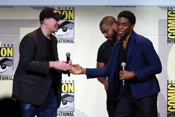 Chadwick Boseman y Kevin Feige. Foto: (Getty)