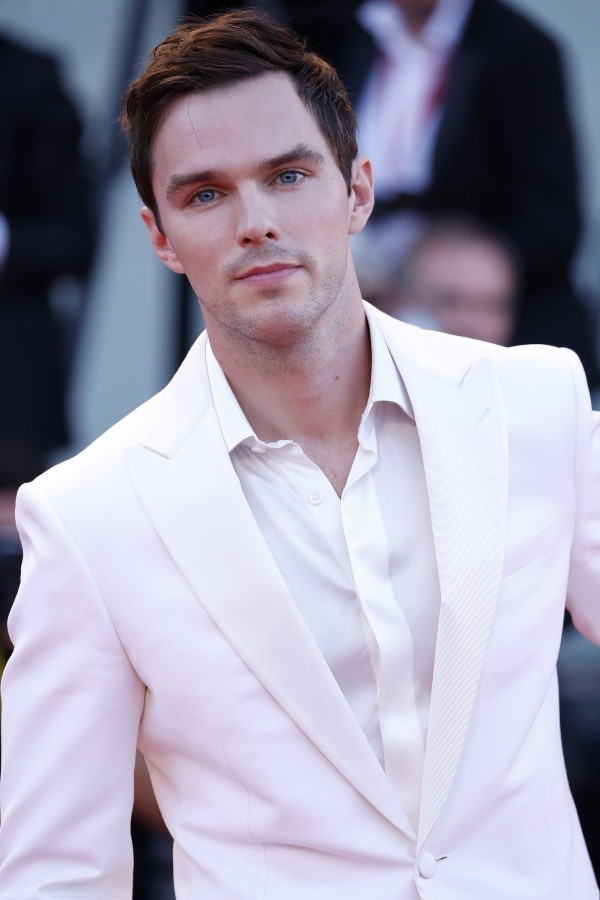 Nicholas Hoult reemplazará a Harry Styles (Getty).