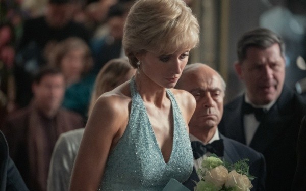Elizabeth Debicki como Lady Di. Foto: (Netflix)