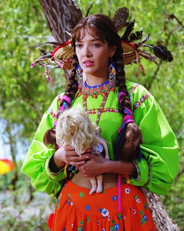 Adela Noriega en María Isabel (IMDb).