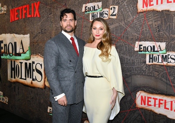 Henry Cavill y Natalie Viscuso. Foto: (Getty)