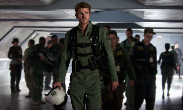 liam hemsworth los indestructibles 