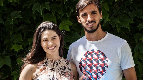 Figuras importantes, él en la cancha y ella con su presencia en las redes (Move Noticias)