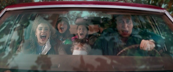 Adam Driver y Greta Gerwig protagonizan White Noise (Netflix).