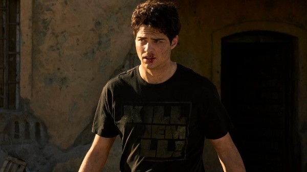 Noah Centineo protagoniza El Novato en Netflix (IMDb).
