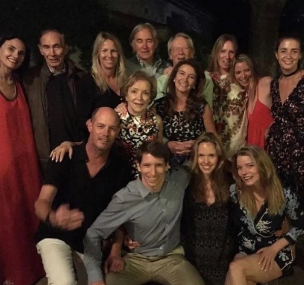 La familia de Anya Taylor-Joy (Reddit r/AnyaTaylorJoy).