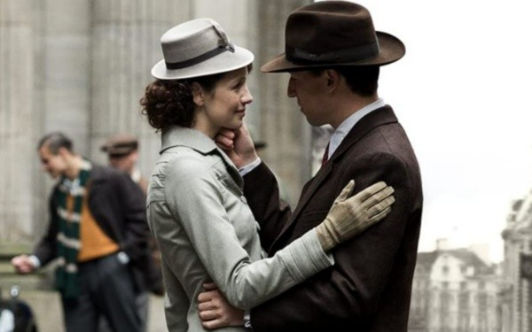 Claire y Frank en Outlander. Foto: (IMDB)