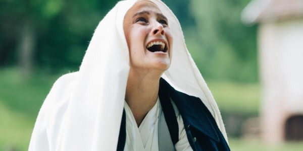 juliadebone-lascombatientes