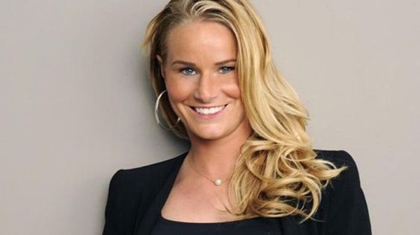 La bella mediocampista fue la jugadora más importante de la última generación francesa (Pinterest)