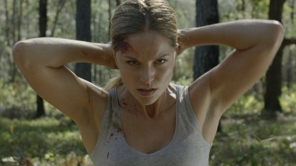 Ellen Hollman, protagoniza Venganza (IMDb).