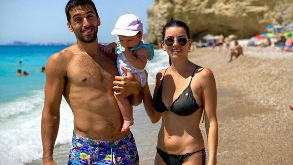 Facu y Consuelo se conocieron en el mismo pueblo y formaron una familia (Instagram)