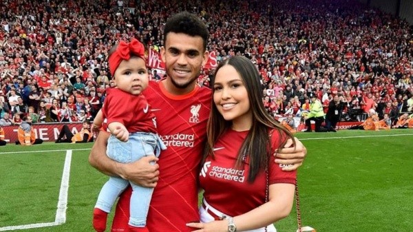 La familia disfrutando del gran momento deportivo de Luis (Instagram)