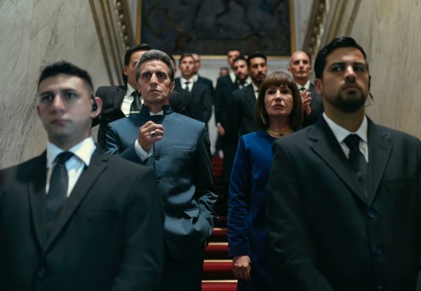 El Reino estrenó su temporada 2 en streaming (Netflix).