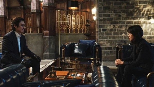 Byung Sung-hyun escribió y dirigió Boksoon debe morir (Netflix).