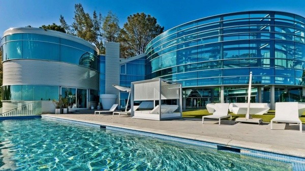 La casa de vidrio y acero, la particular mansión en la que pasó mucho tiempo Justin Bieber (El Inmueble)