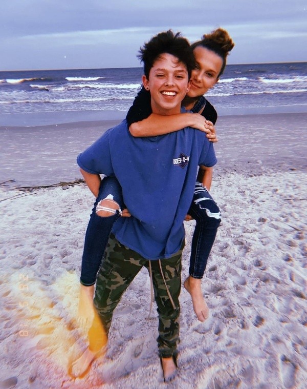 Jacob Sartorius y Millie Bobby Brown. Foto: (Instagram)