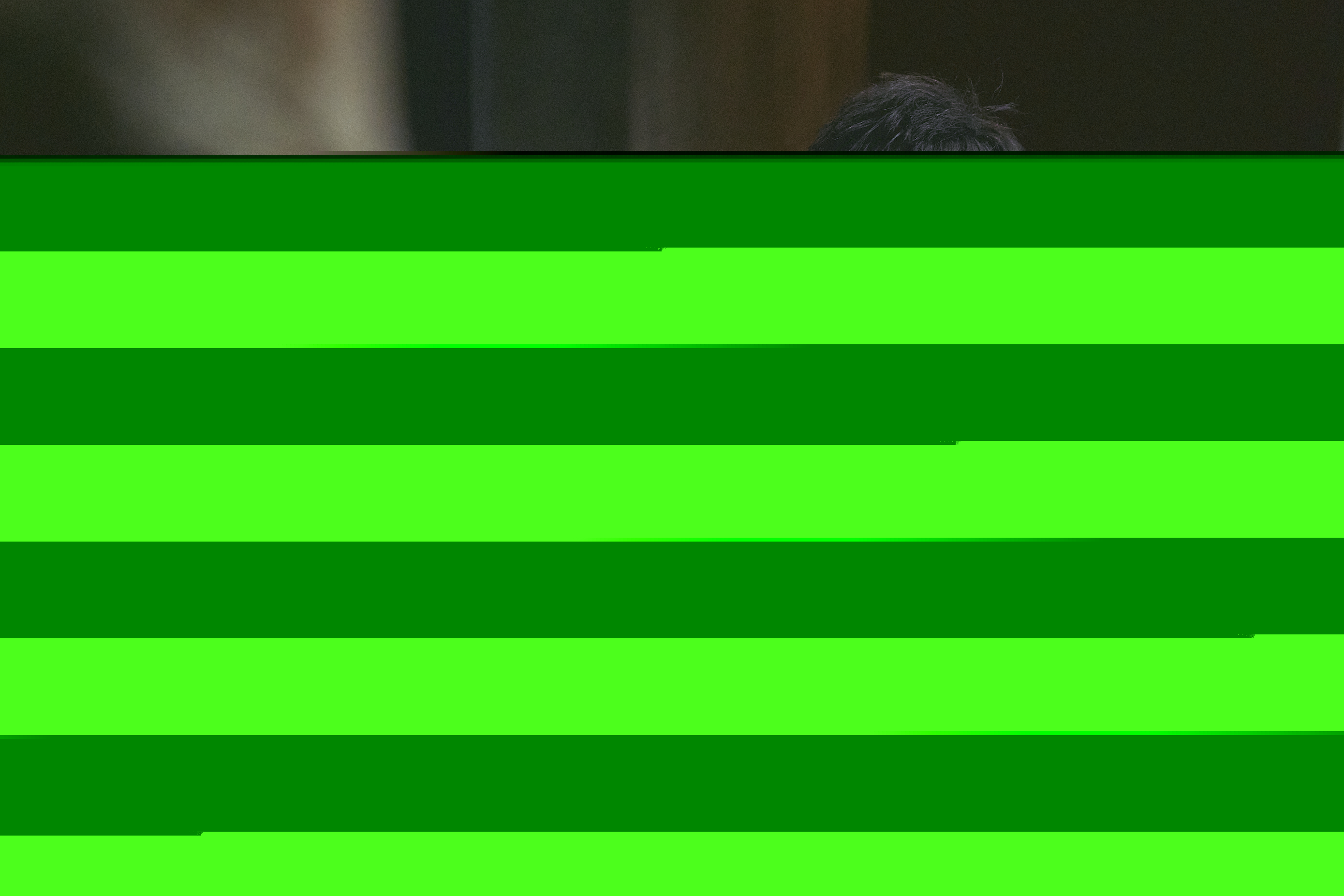 Kang You-seok es Yoon Sa-wol (Netflix).