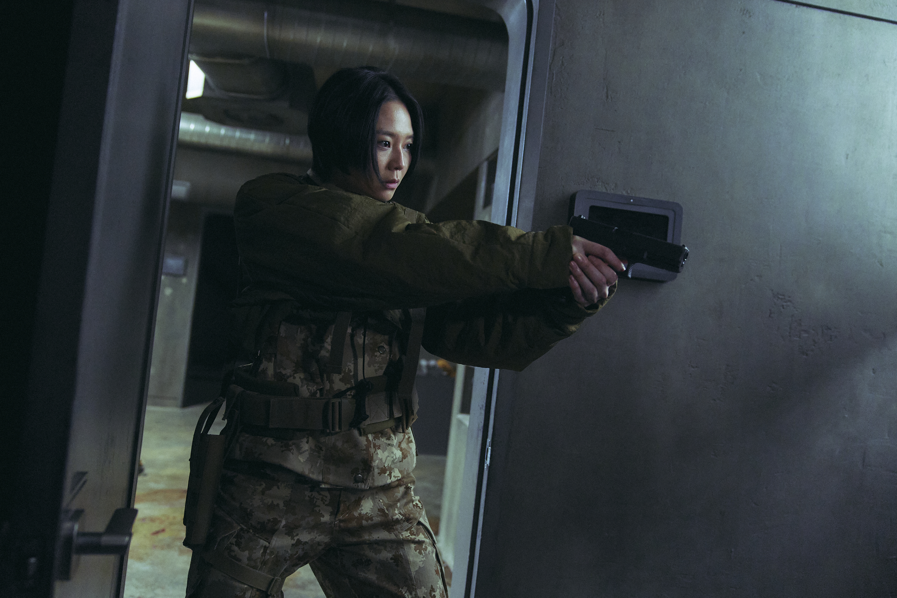 Esom es Major Jung Seol-ah (Netflix).