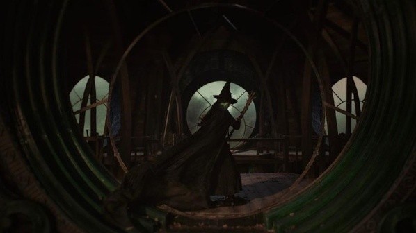 Primer vistazo oficial a Cynthia Erivo en Wicked (IMDb).