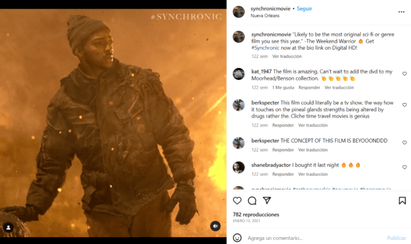 Anthony Mackie nos brinda una actuación sólida en una cinta atrapante, de la que te explicamos el final a continuación. Imagen: @synchronicmovie.