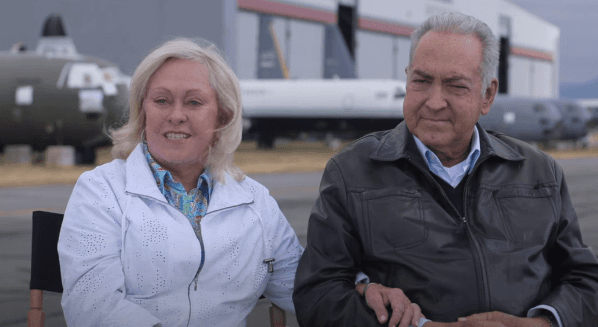 El verdadero Jorge y su esposa en una entrevista hace un par de años. Imagen: @TheMovieTimes.