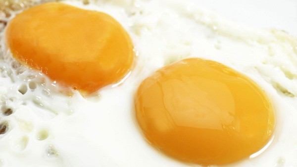 Siempre es aconsejable evitar las frituras para una dieta balanceada (Imago)