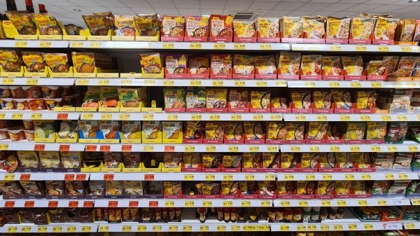 En algunos casos, contienen más calorías que una hamburguesa (Imago)